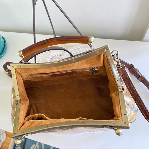 Patricia Nash Kelmscott - Picture 3 of 3